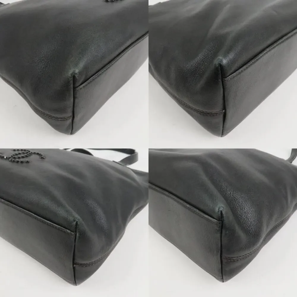 💎✨AUTHENTIC✨💎CHANEL Shoulder Bag Black